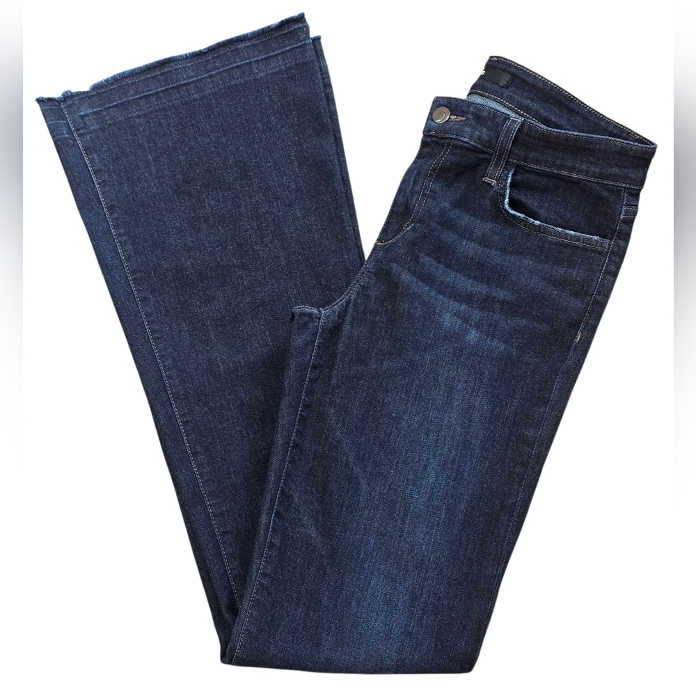 Joe's Jeans Women's Jessica With Raw Hem, Size 29. Excellent Condition - Picture 2 of 12